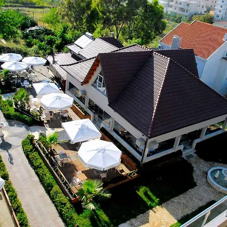 Godija & Отель 4*