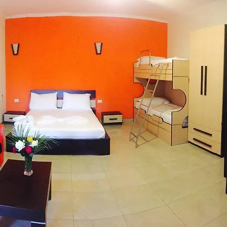 Godija & Отель 4*