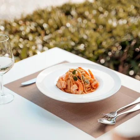 Hotel Godija & Velipojë